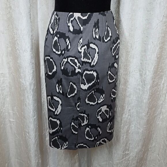 Ann Taylor Printed Cotton Pencil Skirt - Picture 12 of 14
